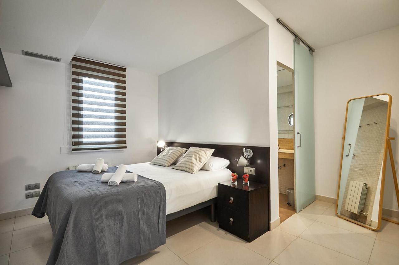 Bbarcelona Diputacio Flat Apartment Bagian luar foto