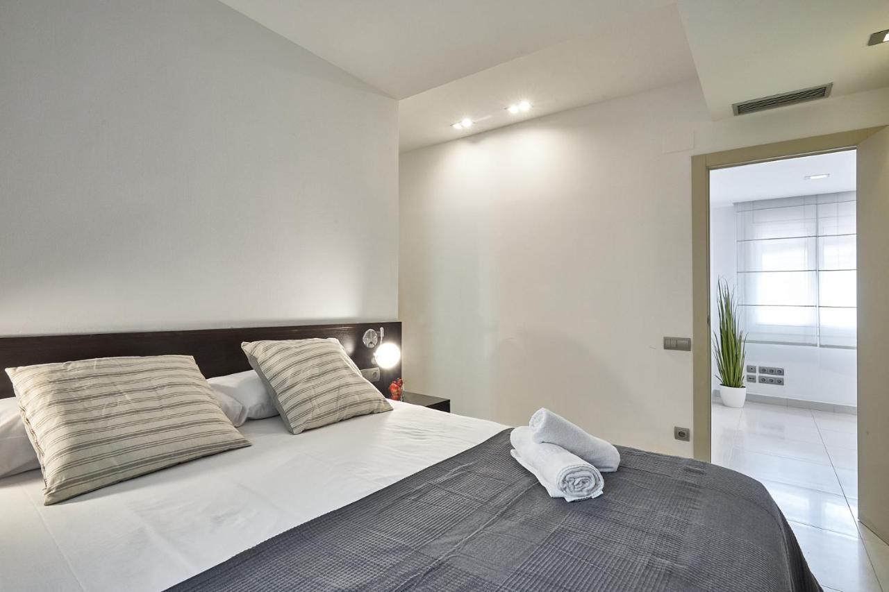 Bbarcelona Diputacio Flat Apartment Bagian luar foto